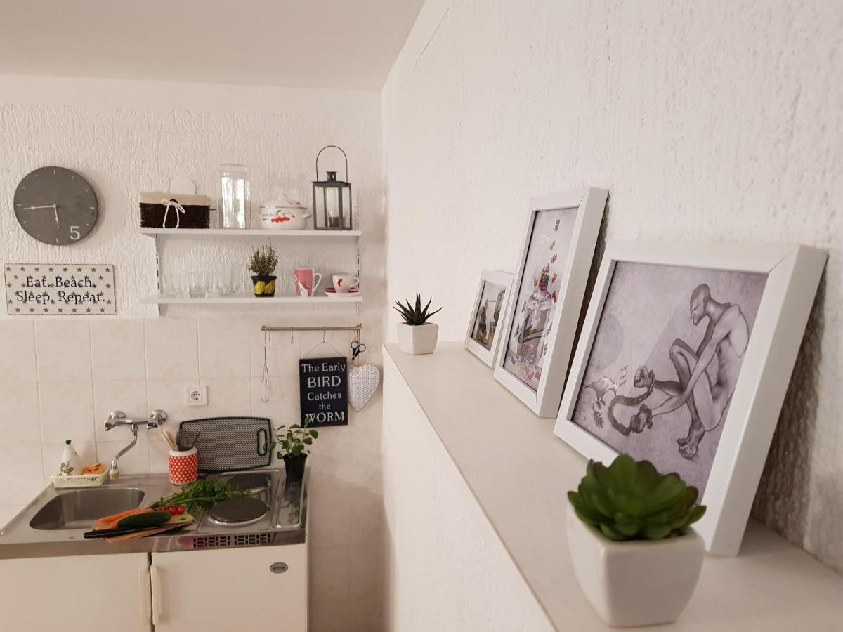 Casa Nostra II Lägenhet Funtana Exteriör bild