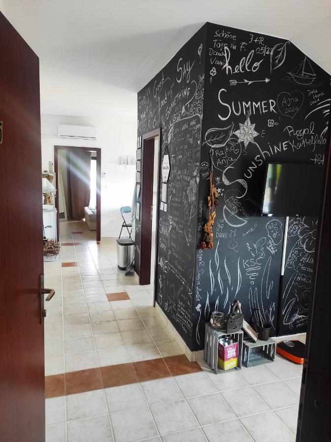 Casa Nostra II Lägenhet Funtana Exteriör bild