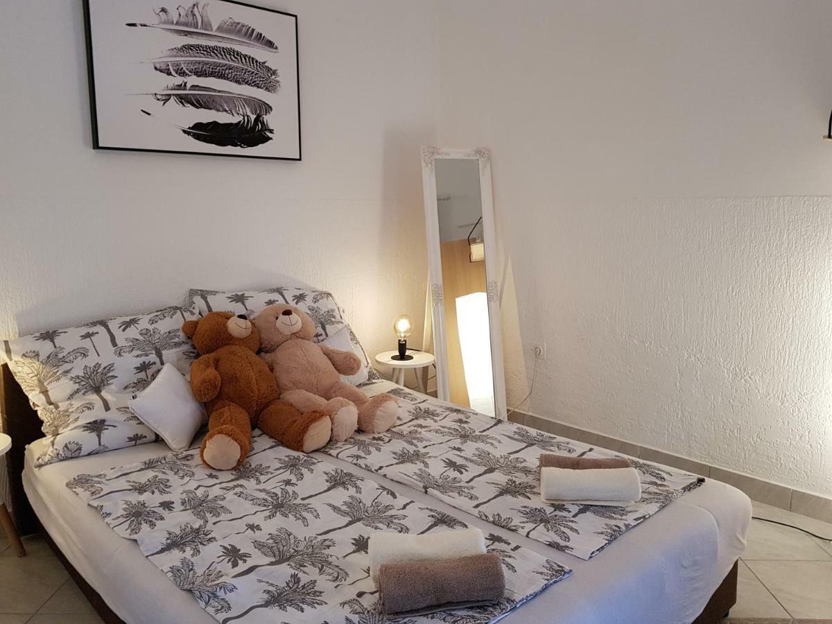 Casa Nostra II Lägenhet Funtana Exteriör bild